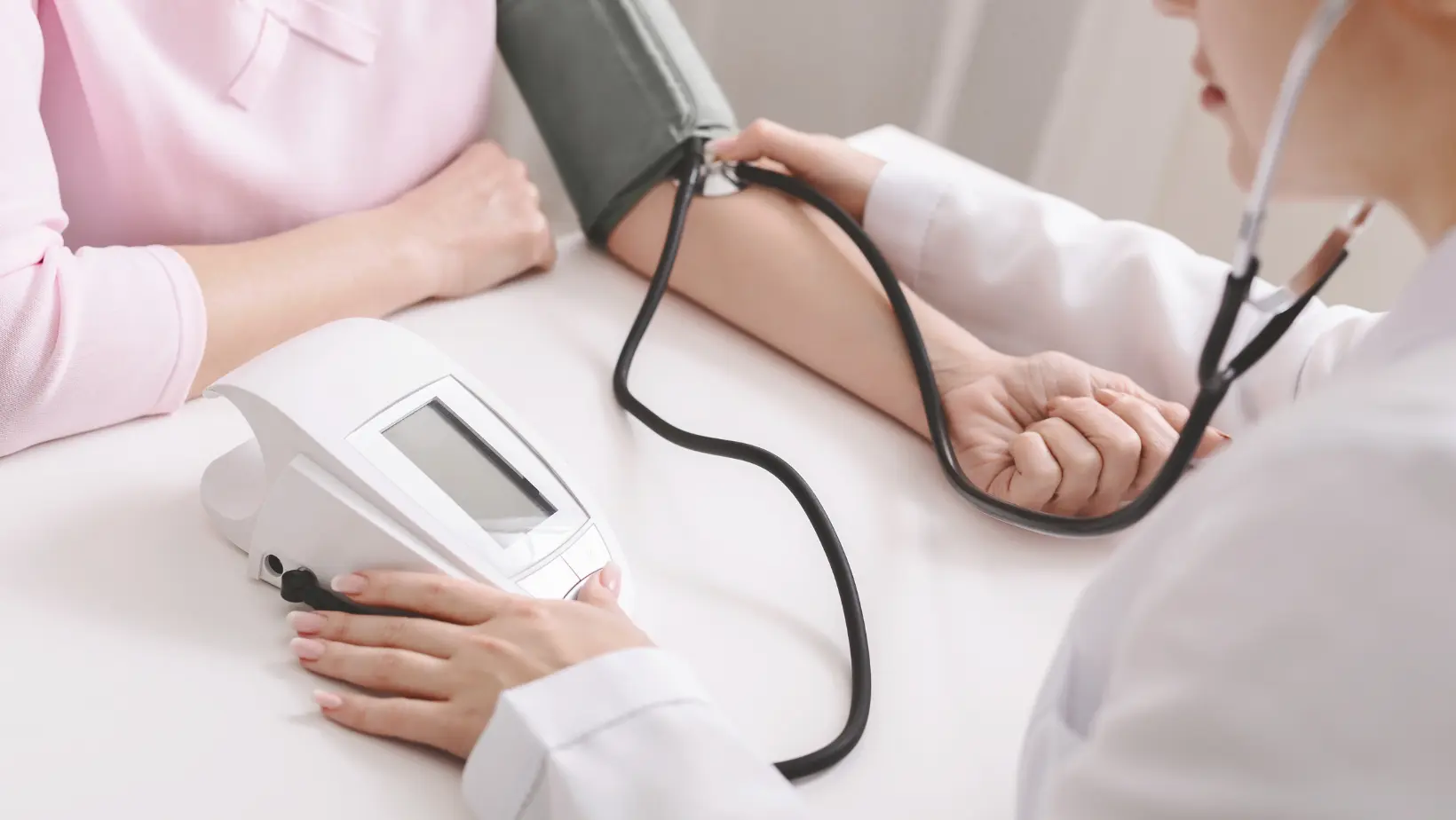 Can Hemochromatosis Cause High Blood Pressure? Iron Overload and Heart Health Explained 1 can hemochromatosis cause high blood pressure